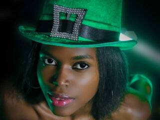 Еротичен видео чат CamilaRachell