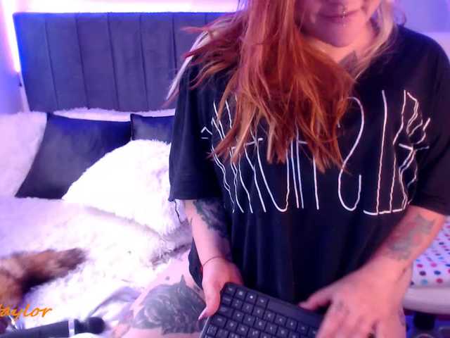 Снимки camyttaylor SPANKATON 3 TK =1 SLAP ASS **GOAL SHOW DP 5000 ♥♥ ♥♥ LET'S PLAY ♥♥ WIN MY SNAP #bbw #bigass #bigtits #feet #deepthroat ♥♥♥♥♥ left to goal 4887