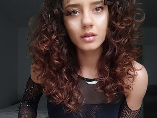 Еротичен видео чат Candace-C