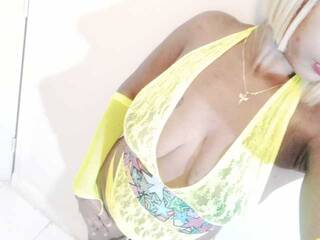 Еротичен видео чат Candy27a