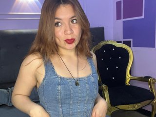 Еротичен видео чат CandyBlussh