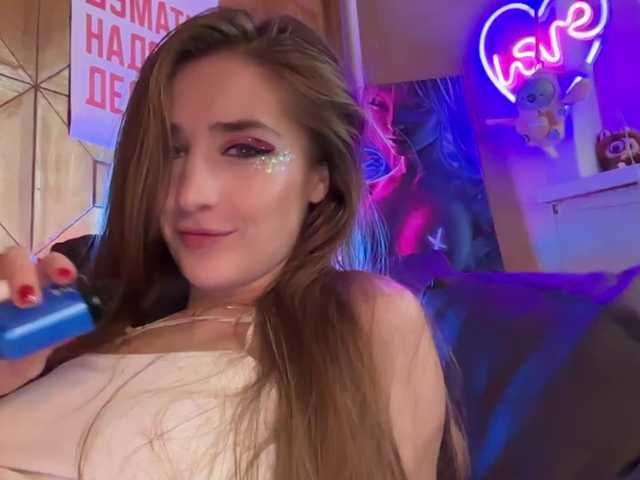 Екранни снимки на излъчване SweetyMeow