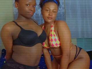 Еротичен видео чат Candydols