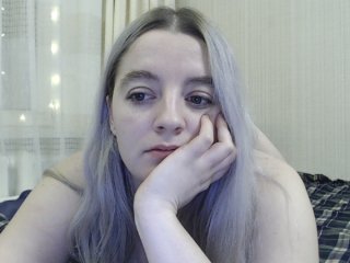 Екранни снимки на излъчване CandyEva