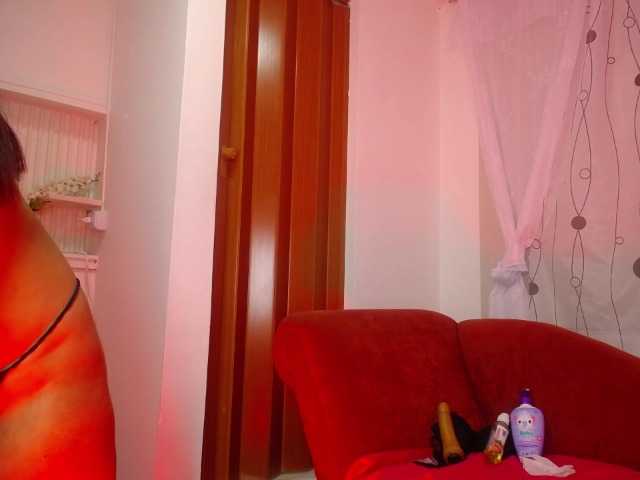 Екранни снимки на излъчване Candyysweett