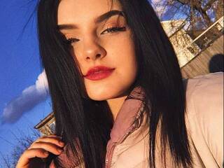 Еротичен видео чат CarenWillias