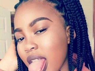 Еротичен видео чат Carolina-Cutie