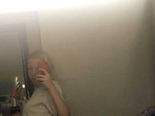 Еротичен видео чат Caroline197