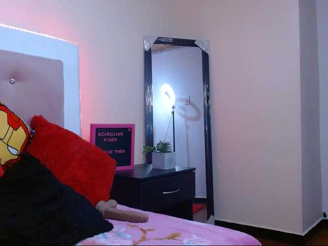 Екранни снимки на излъчване carolinekindx