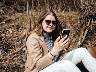 Еротичен видео чат CarolineKiss
