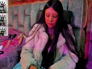 Еротичен видео чат Chantallthx