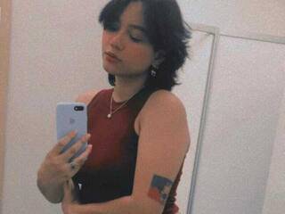 Еротичен видео чат CharliePrin