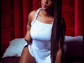 Еротичен видео чат CHARLOTTEGALE