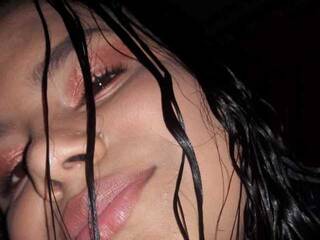 Еротичен видео чат CharlotteHolmin