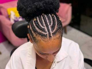 Еротичен видео чат Chellah01