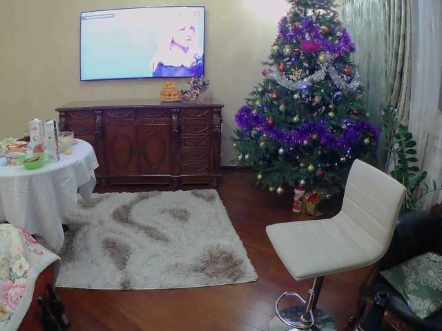 Екранни снимки на излъчване CHERRY786