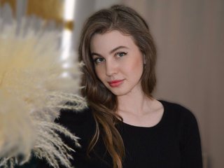 Еротичен видео чат CherryKissU