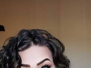 Еротичен видео чат CherryXX1