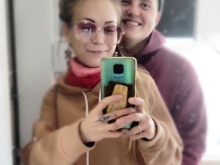 Еротичен видео чат Chery-n-Nana