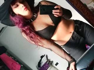 Еротичен видео чат ChiaraMiller