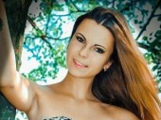 Еротичен видео чат chikaaaa