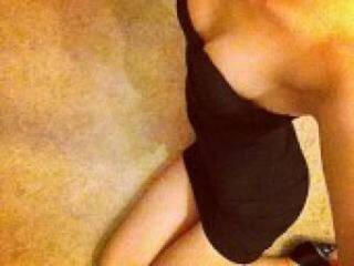 Еротичен видео чат chikablondi