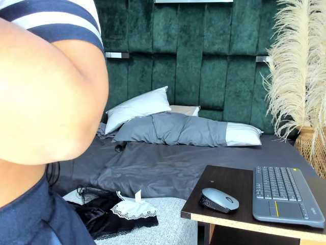 Екранни снимки на излъчване Chloe_nt