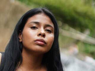 Еротичен видео чат Chocolate-gir