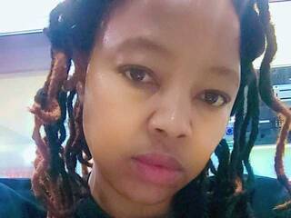 Еротичен видео чат Chocolatelipsx