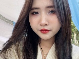 Еротичен видео чат CinBee18