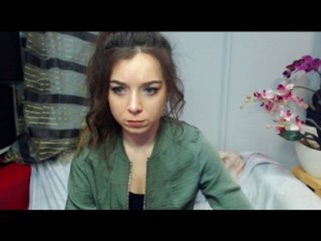 Екранни снимки на излъчване CindyKiss20