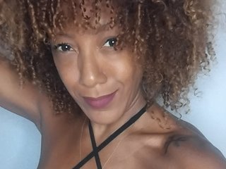 Еротичен видео чат CinnamonGirlBR