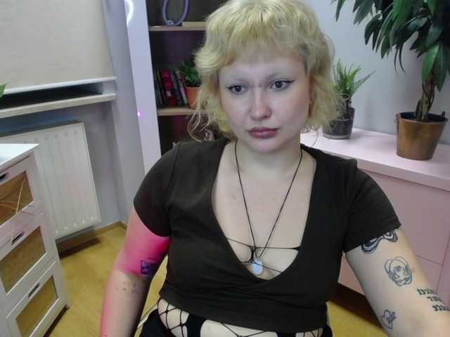 Снимки Clare-Sugar New and horny :P