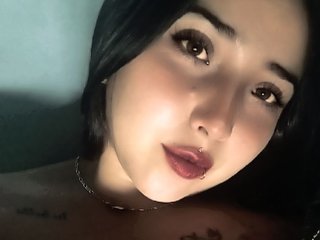 Еротичен видео чат Cloe2520