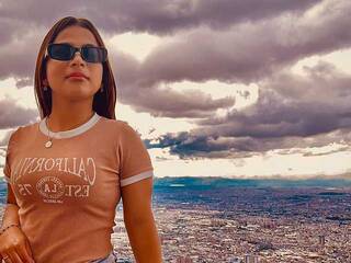 Еротичен видео чат Conii22