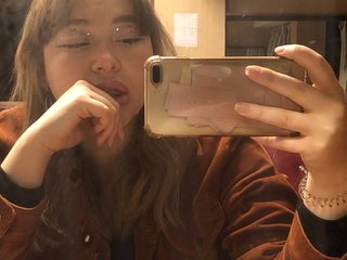 Еротичен видео чат Lili-2003