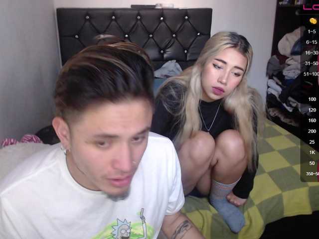 Екранни снимки на излъчване Couple--sexxx