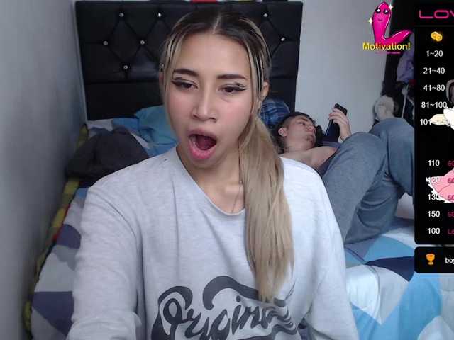 Екранни снимки на излъчване Couple--sexxx