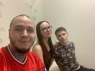 Еротичен видео чат CrazyBonkers