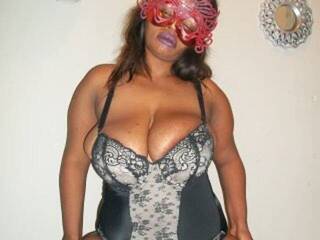 Еротичен видео чат CallyCaliente