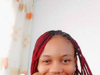 Еротичен видео чат Creamyyellowxxx