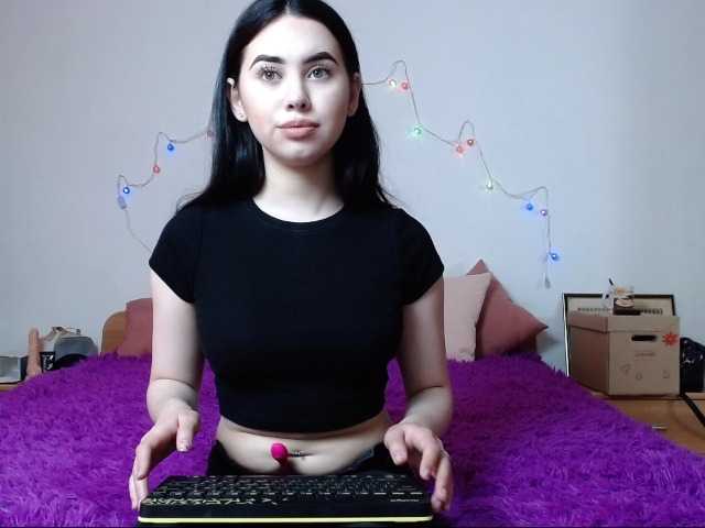 Снимки CuddliesBlack make me naked in oil! help to collect 500 tokens