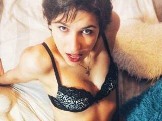 Еротичен видео чат CumAddicted