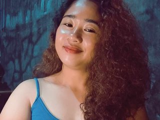Еротичен видео чат curly-cute
