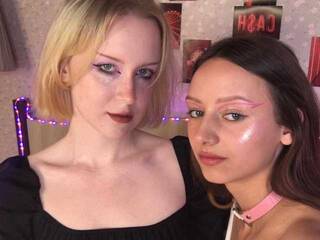 Еротичен видео чат CuteAura