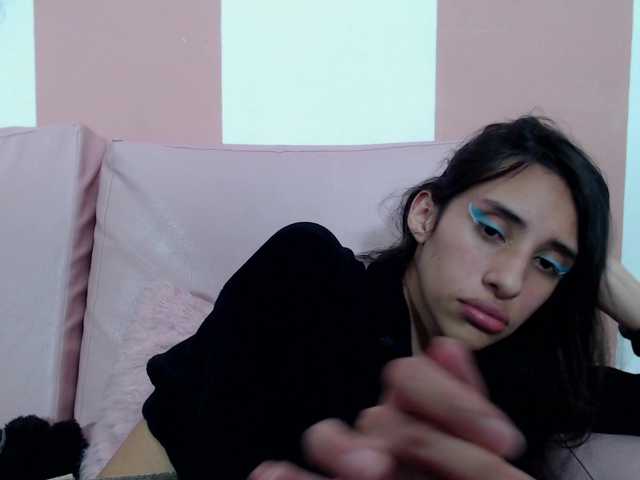 Снимки Roxana_ let's have fun, I'll do a , come on guys SMOKEEE, help do it babyy