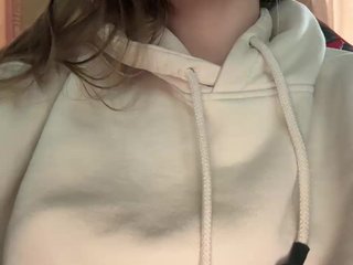 Еротичен видео чат CyrilaPuff