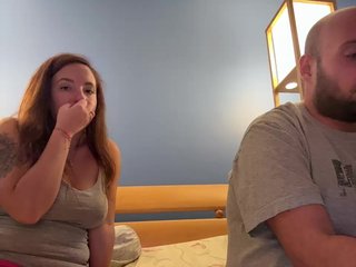 Еротичен видео чат DaddyNdSlut