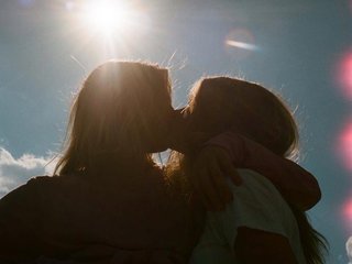 Еротичен видео чат Dahlia-