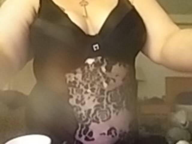 Екранни снимки на излъчване DaisyMaeKinks